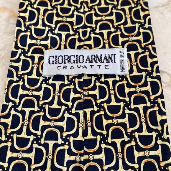 Giorgio Armani 100% Silk Tie Classic Horse Bit Print - Picture 5 of 7